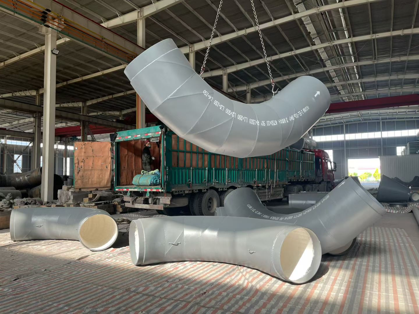 丽水市碳化硅耐磨管双金属耐磨管 - 方案